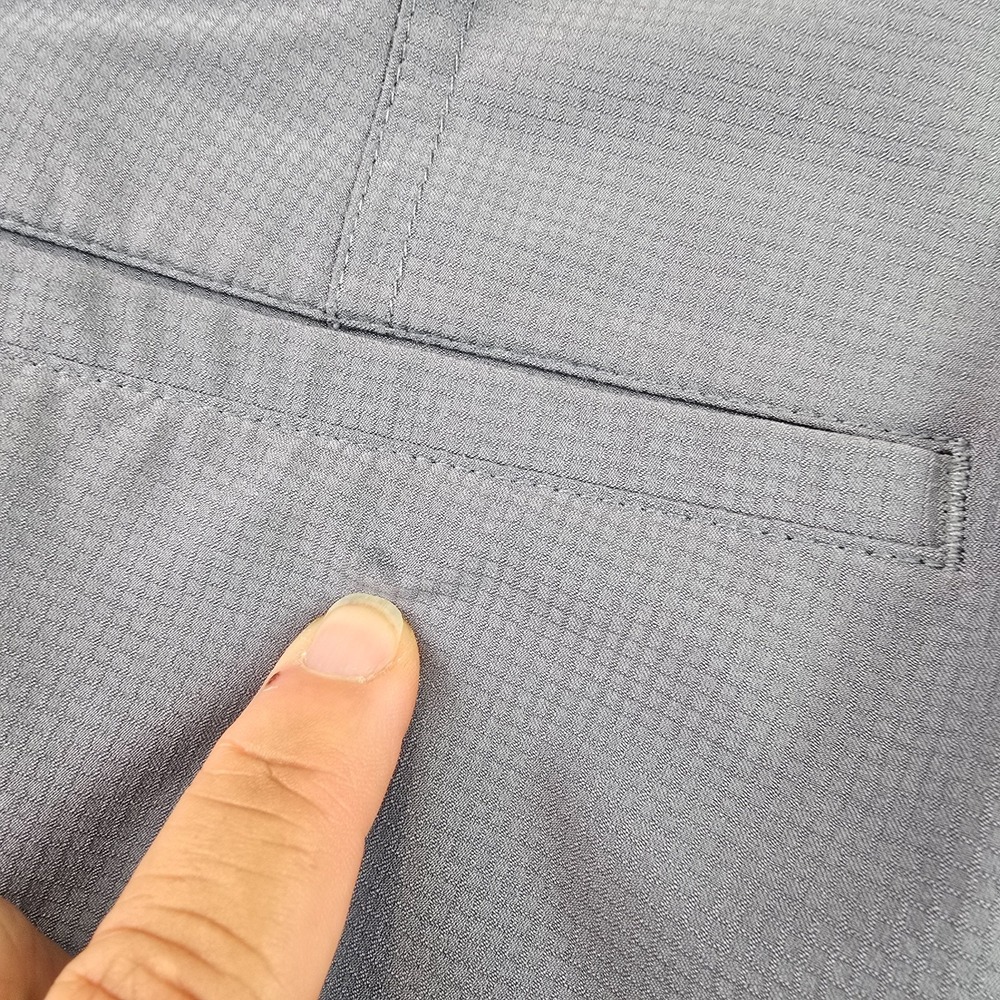 Travis Mathew Gray Performance Golf Shorts Size 33 Stretch Lightweight Casual - Picture 9 of 10